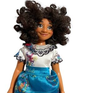Disney Encanto Mirabel doll 11”